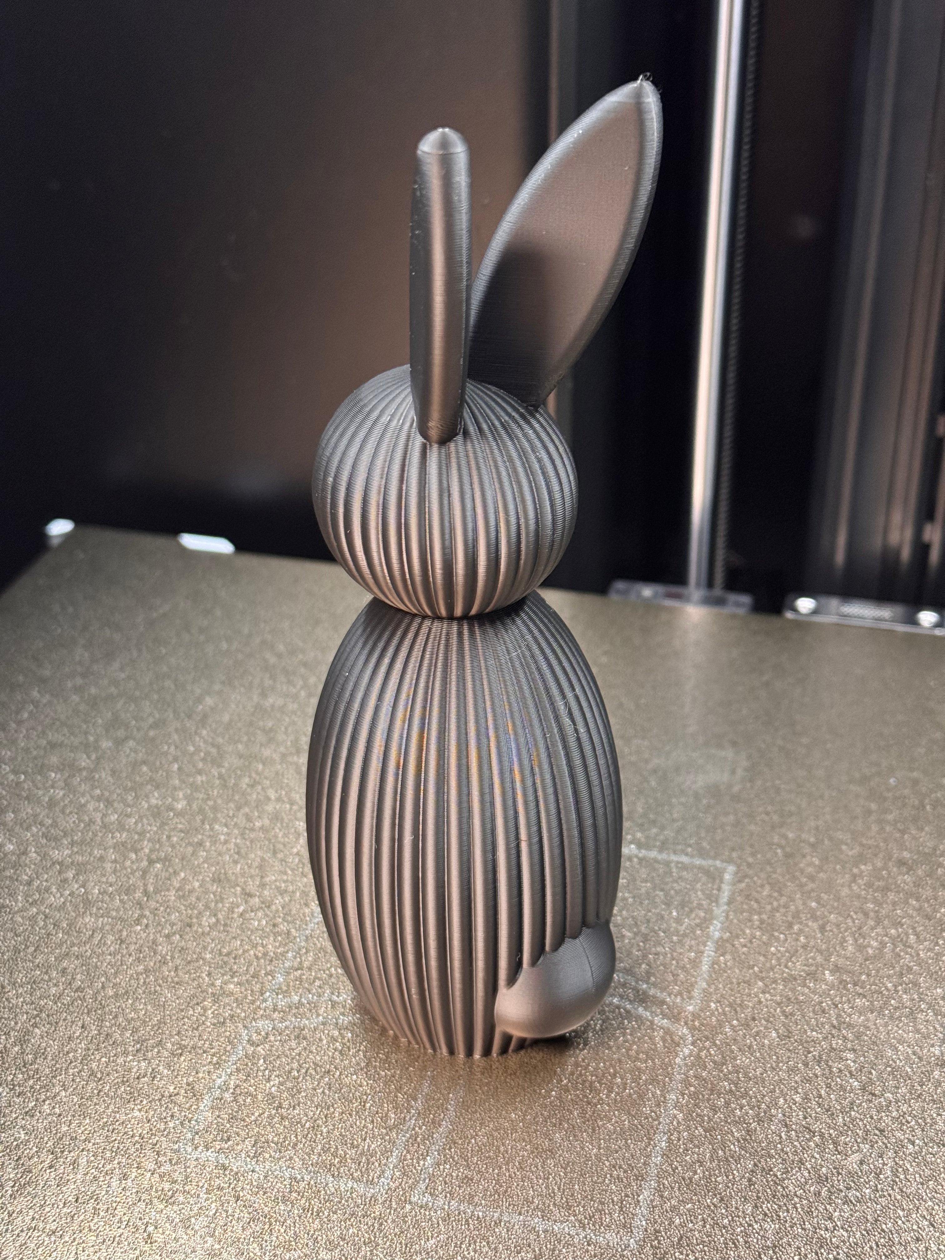 Rillen-Osterhase – Moderner 3D-gedruckter Deko Hase 🐰