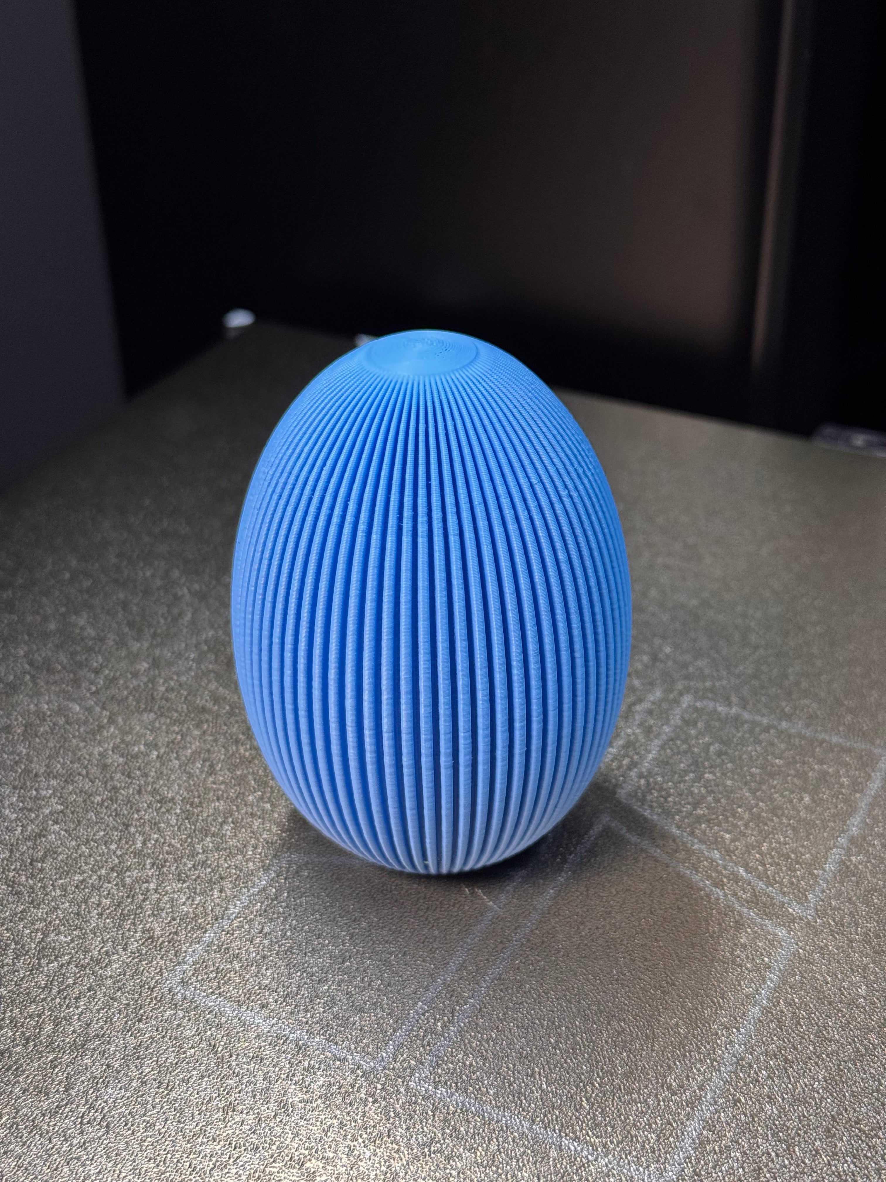 Modernes Osterei – 3D-gedruckte Dekoration 🥚